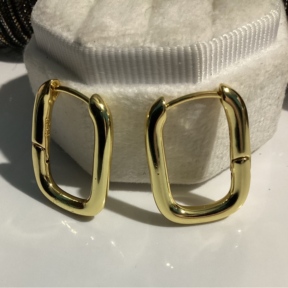 💋Glossy 10k Gold Vermeil Geometric Rectangular Hoop Earrings